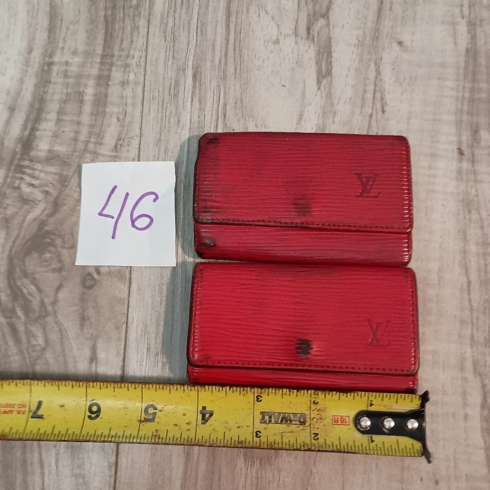 Louis Vuitton 2  Key Cases Multicles Red